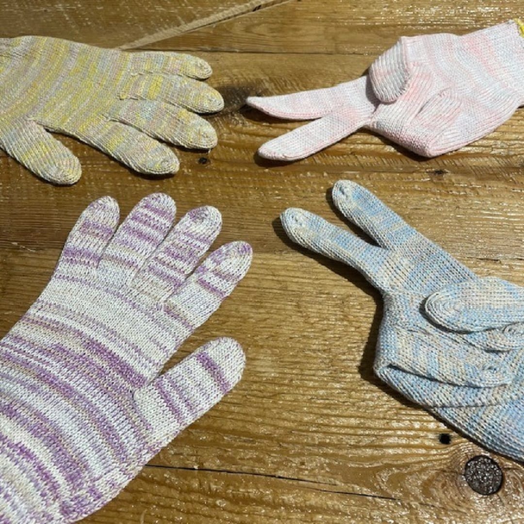 無印良品500マルシェ池田】カラフルな軍手で気分も華やかに｜ 無印良品