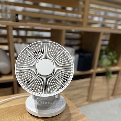 【SCオークワ南紀】３６０度首振り機能付きサーキュレーター