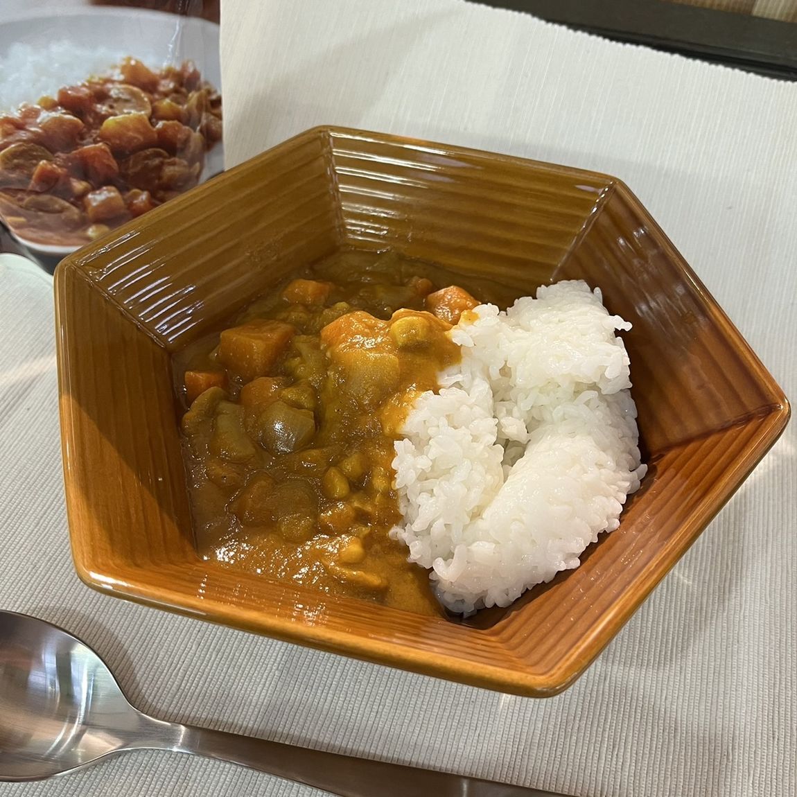【岡山表町商店街】りんごと野菜のカレー