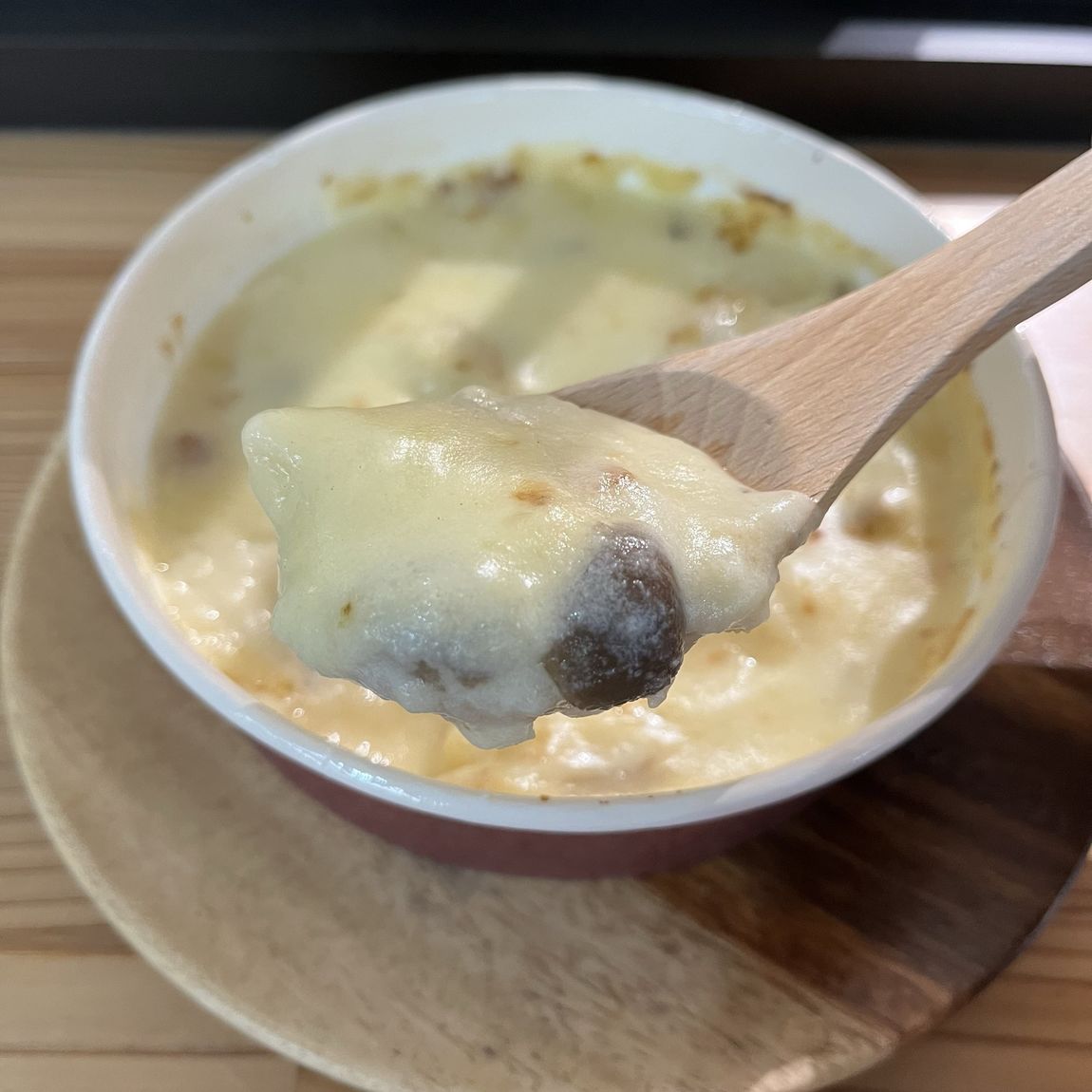 ホワイトソースグラタン　じゃがいもとベーコン