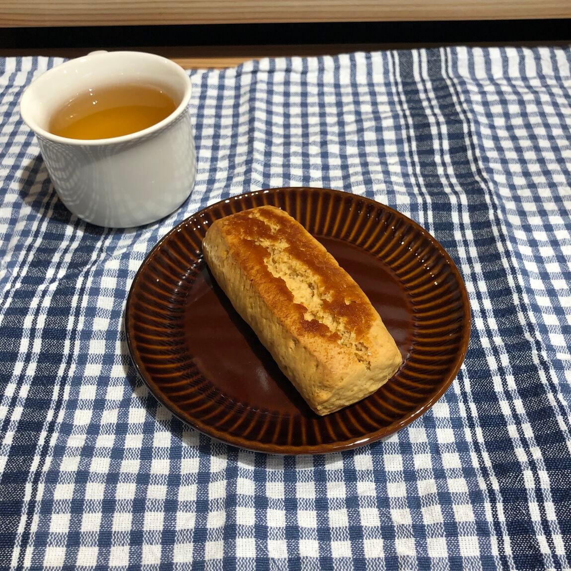 不揃いりんごとキャラメルのスコーン