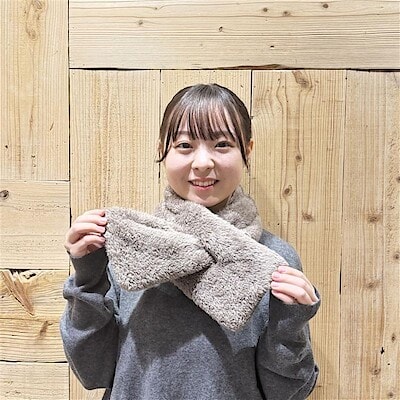 【新綱島】寒い季節にぴったりのマフラーはいかがですか？