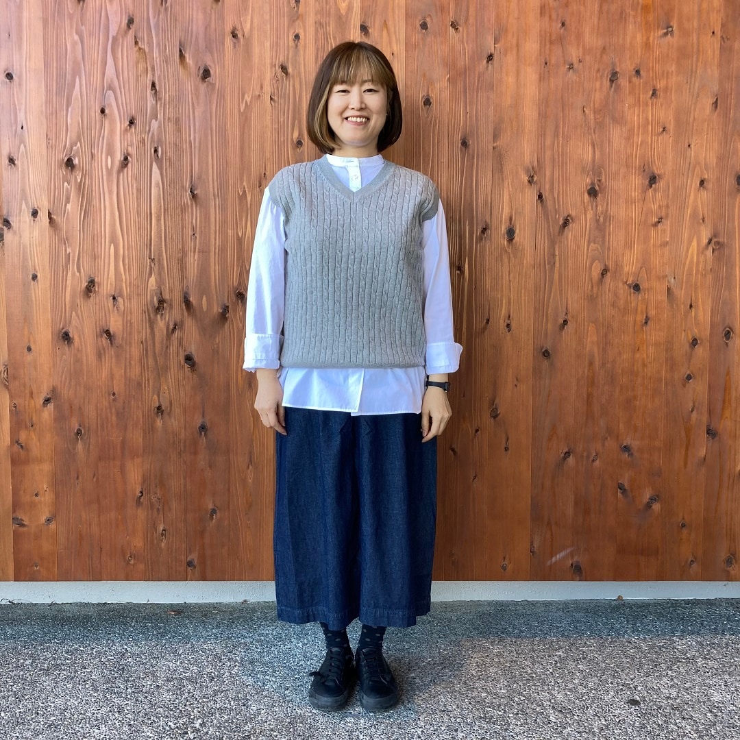 洗えるケーブル柄ベスト