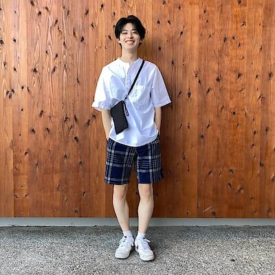 【新大村駅前】身長169cm