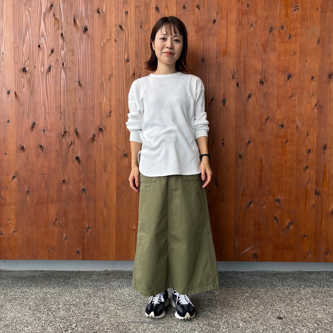 洗いなおした服トップス