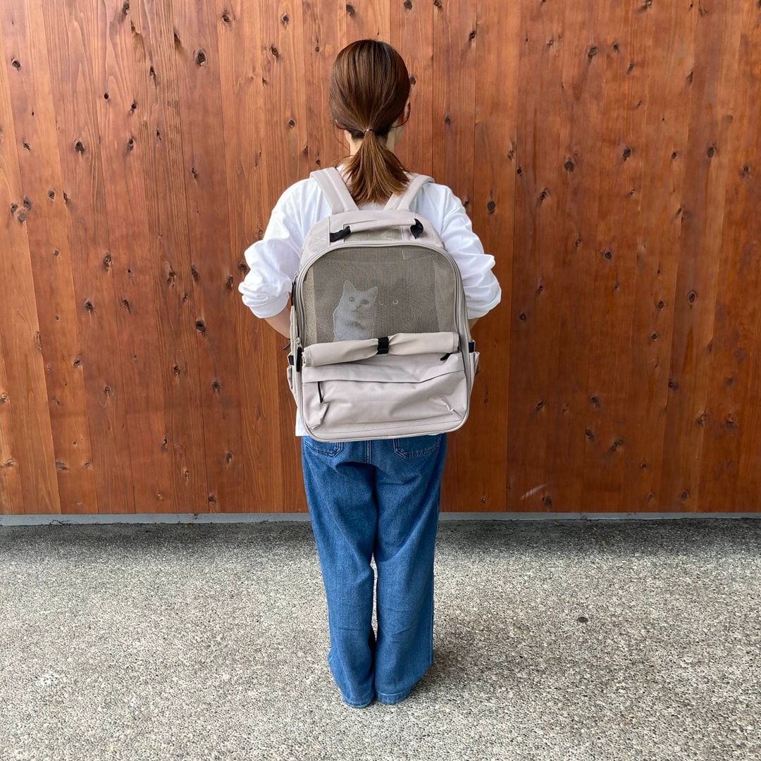 リュック型のペットキャリー