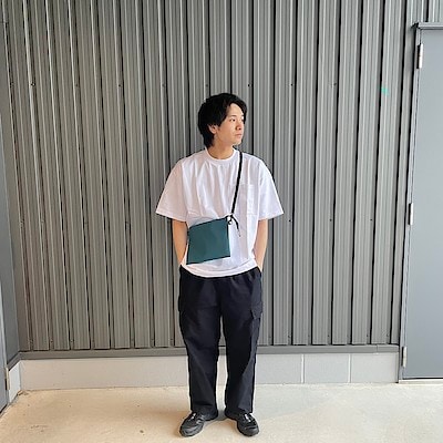 【新大村駅前】 身長173㎝