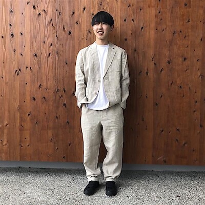 【新大村駅前】身長168cm　　