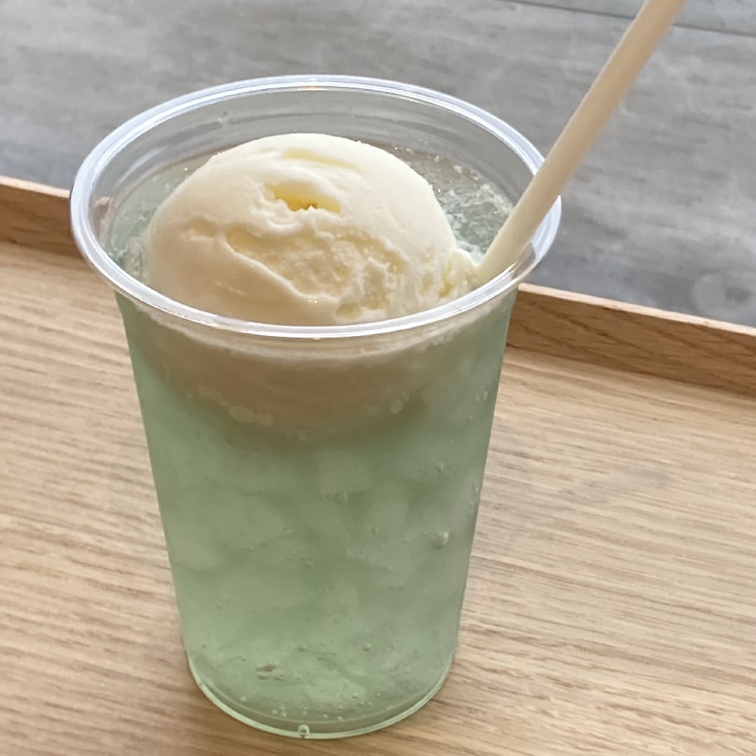 メロンクリームソーダ　トップ