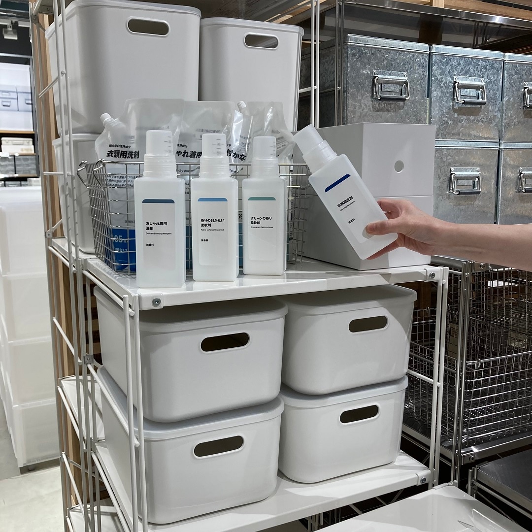 046832 251128 01.00.jp