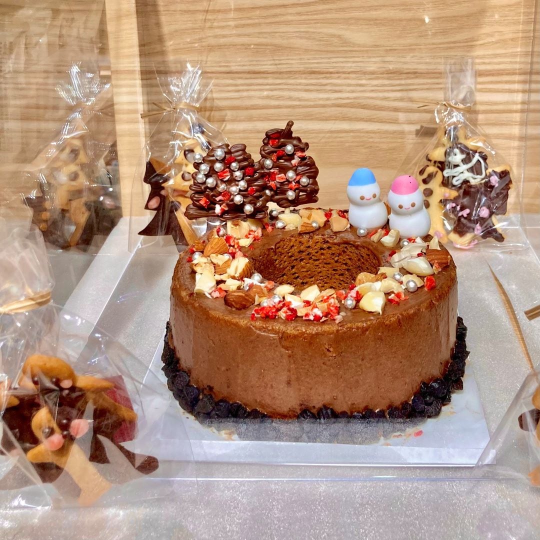 クリスマスバウムリースとクッキー