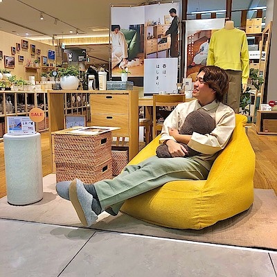 【イオン小牧】　スタッフスナップ　身長175cm