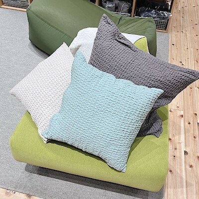 【コープさっぽろ岩見沢南】ソファにもベッドにも