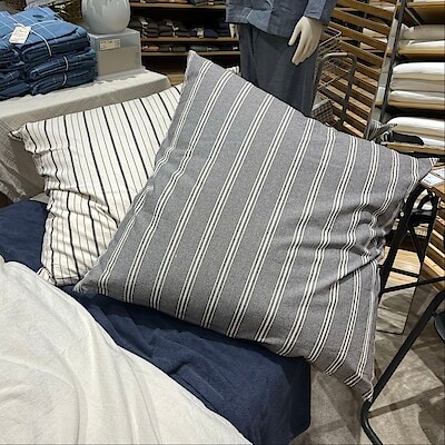 【コープさっぽろ岩見沢南】ゆったりくつろげる大判クッション