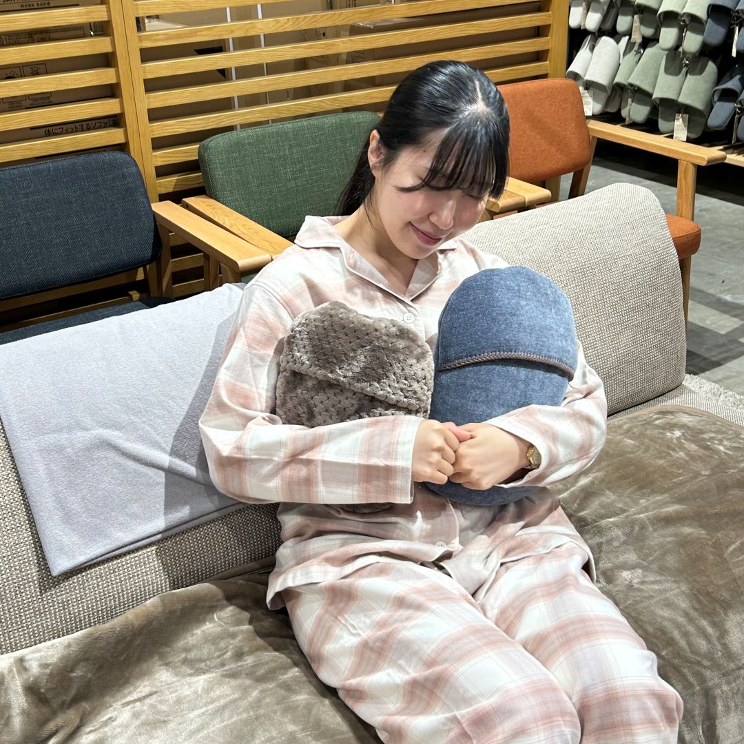 【ブルメール舞多聞】家の中の寒さ対策に！湯たんぽのご紹介