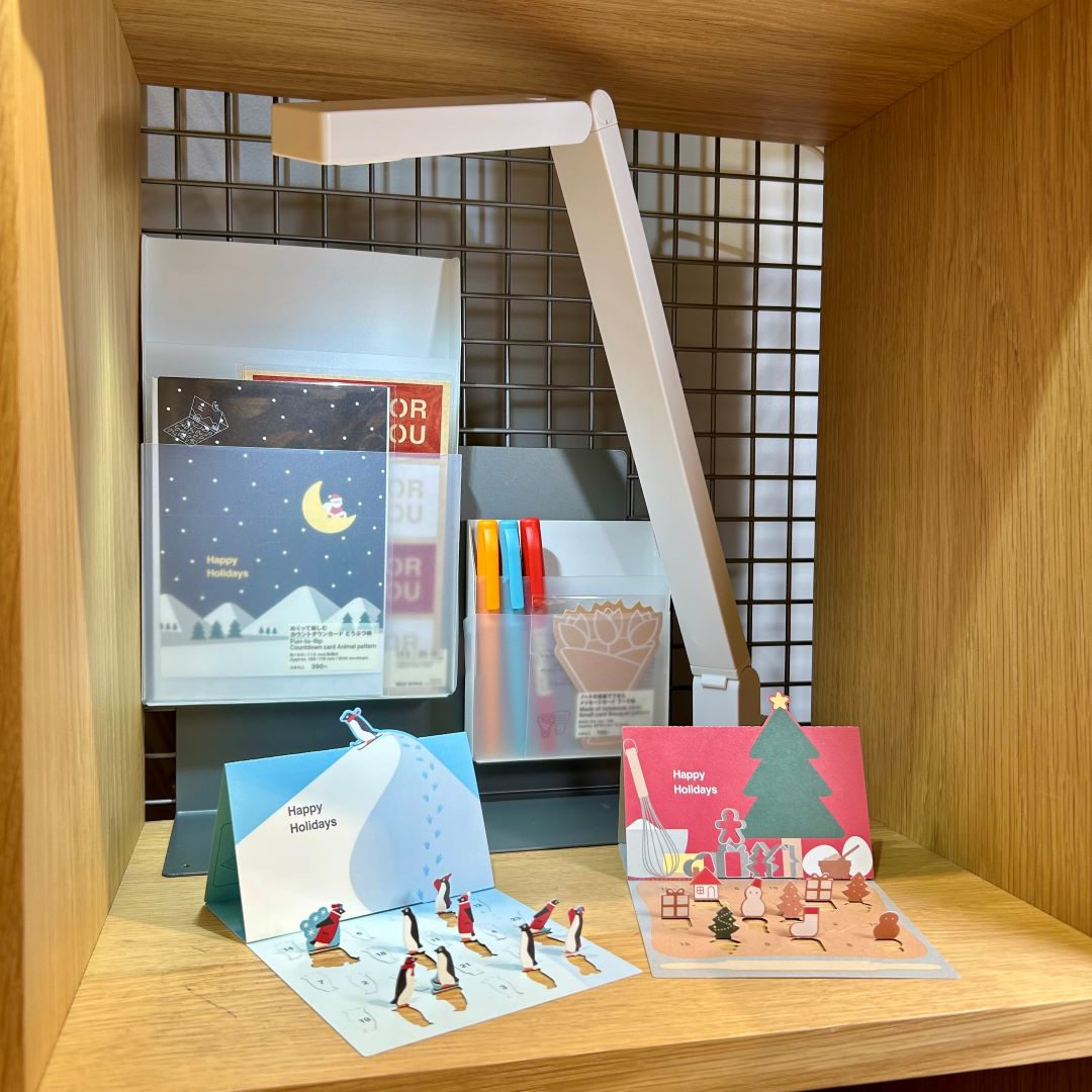 【ブルメール舞多聞】貼れる収納、マグネット付きポケット収納