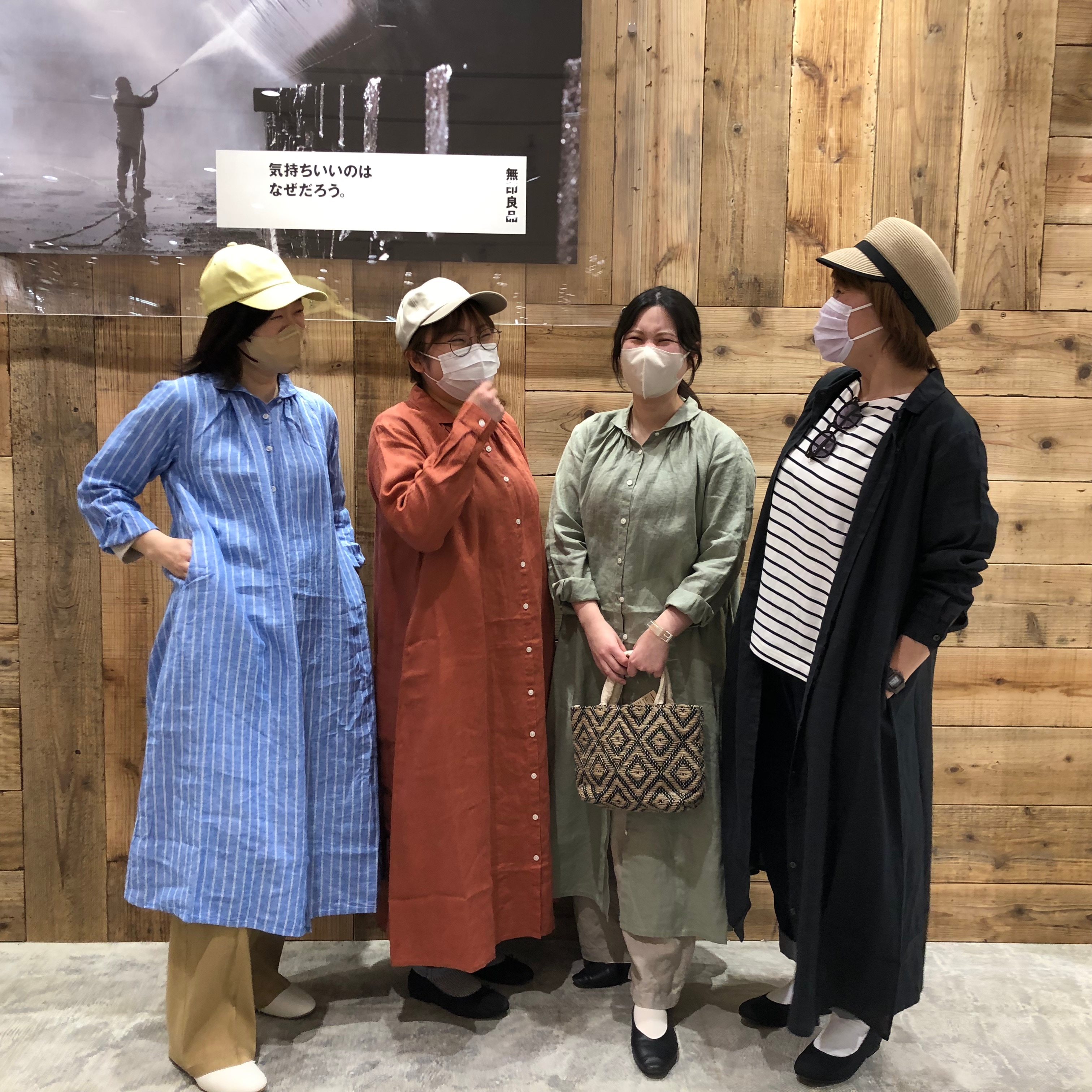 リネン長袖ワンピース