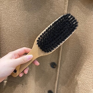 【イズミヤショッピングセンター神戸玉津】 上着を手軽にお手入れ 『ブナ材洋服ブラシ』 のご紹介