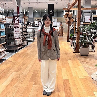 【イズミヤショッピングセンター神戸玉津】 身長159ｃｍ