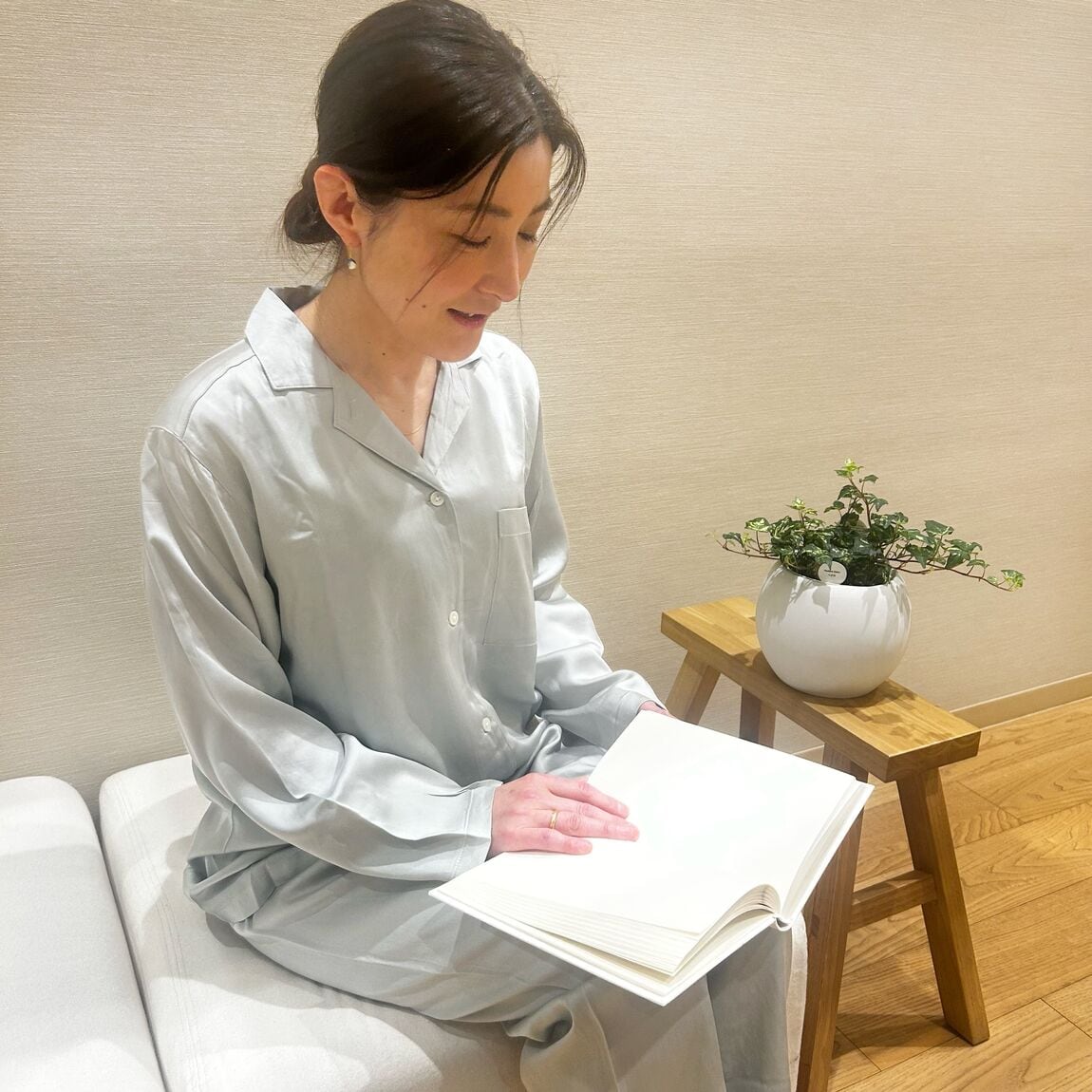 046870-20260426-99-01