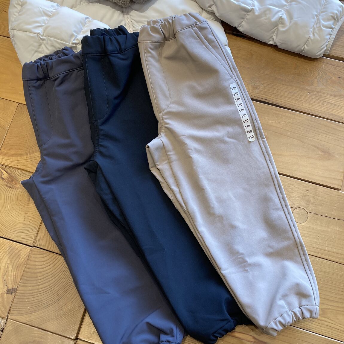 046870-20251203-99-01