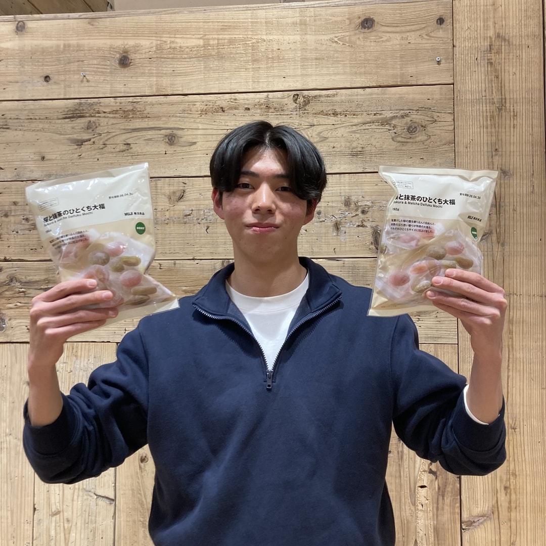 試食　桜と抹茶の大福