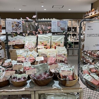 【プリコ垂水】桜のお菓子が入荷しました