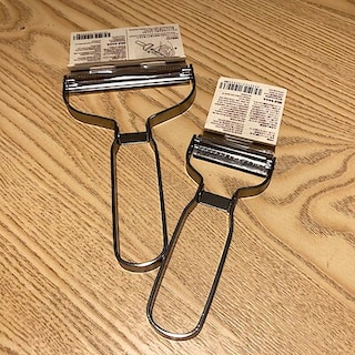 【プリコ垂水】面倒な千切りも楽々〜新商品『キャベツ用千切りピーラー』