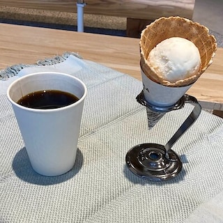 【唐津】 青森県産りんごを使ったアイスのご紹介♪