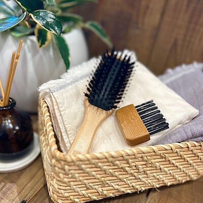 【ハピオ木野】隠れた名品|ブナ材お手入れブラシヘアブラシ用