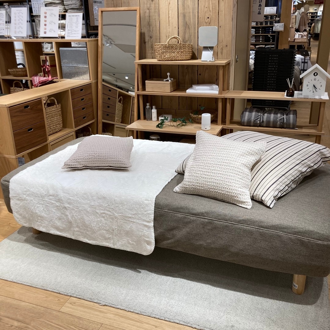 脚付きマットレス　ポケットコイル