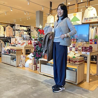 【イオンタウン富雄南】身長170cm 