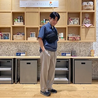 【イオンタウン富雄南】身長172cm 