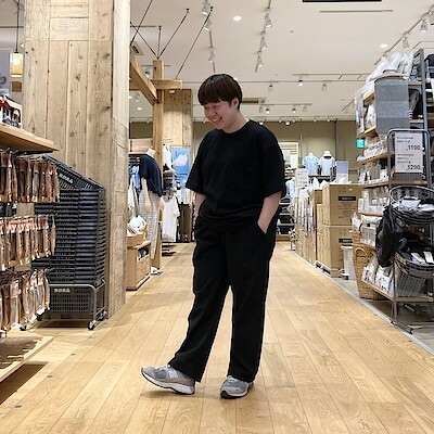 【いなげや大泉学園】身長  155 cm