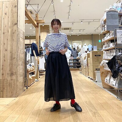 【いなげや大泉学園】  身長  150 cm