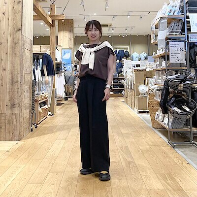 【いなげや大泉学園】   身長  150  cm