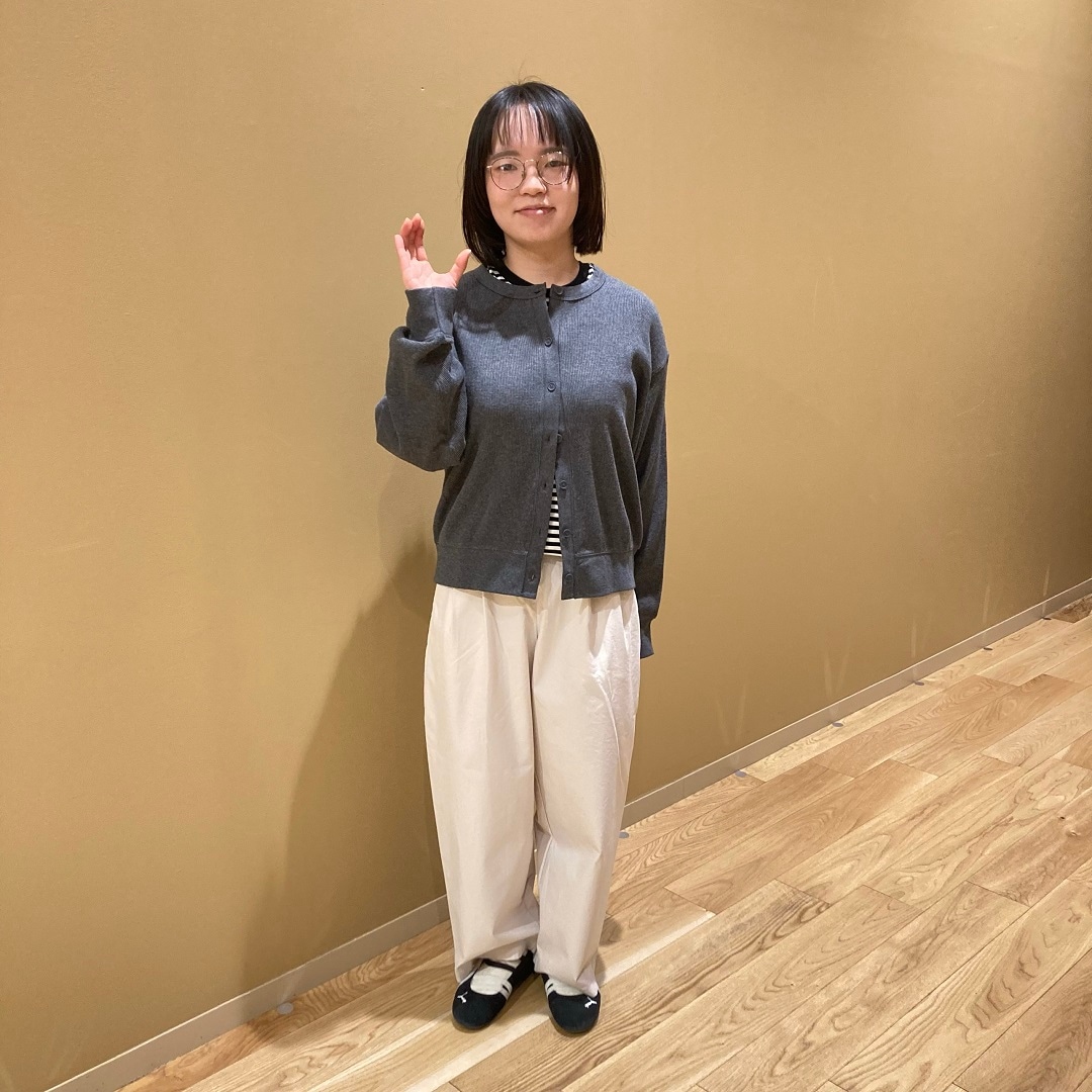 ワッフル編みクルーネック長袖カーディガン