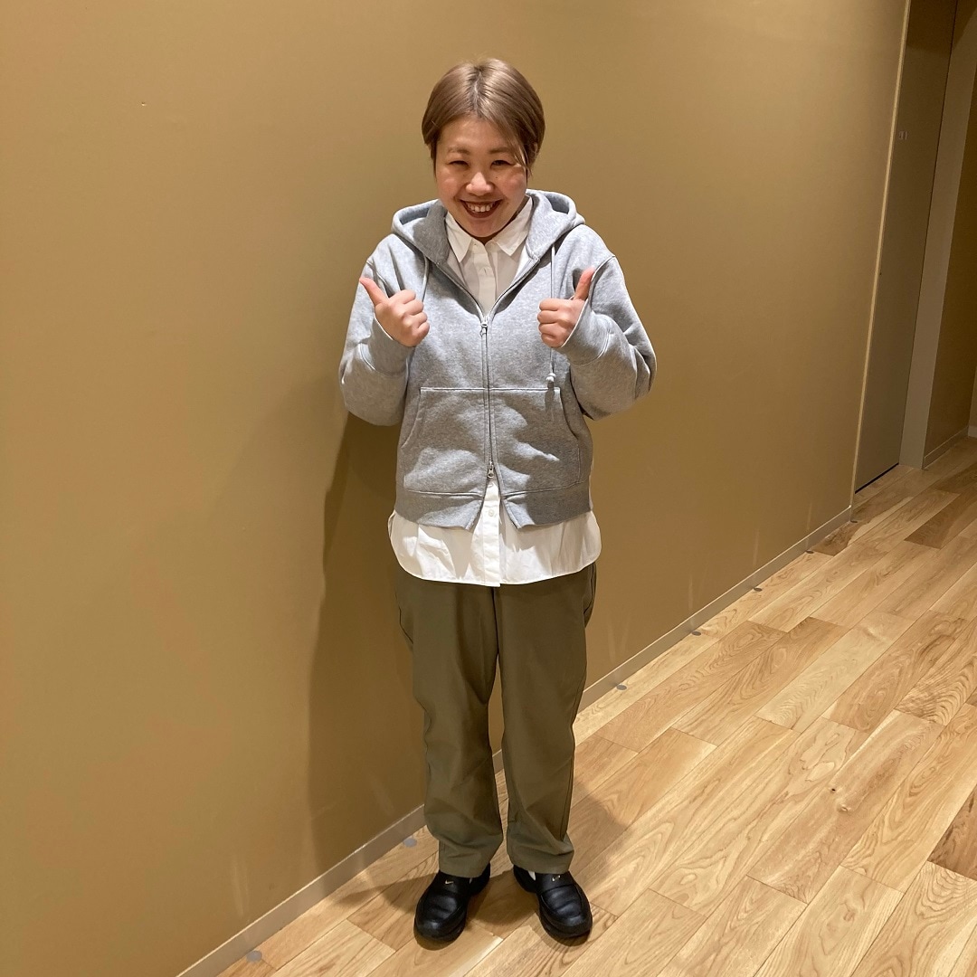 洗いざらしコットン　イージーテーパードパンツ