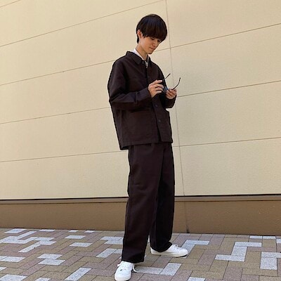 フォレストモール甲斐竜王  身長185cm