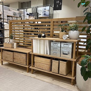 【フォレストモール甲斐竜王】新生活にもおすすめ『手軽に組み立てられる木製シェルフ』のご紹介