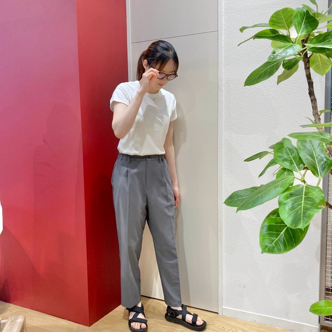 婦人スタッフスナップ