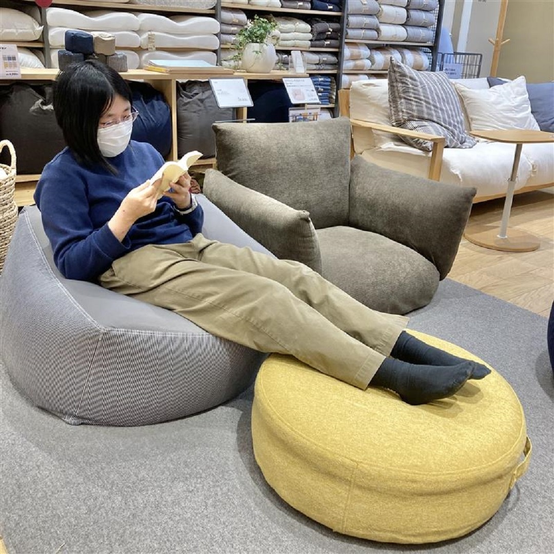 フロアクッション