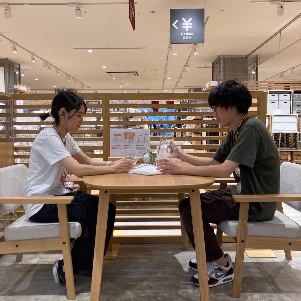 ダイニングの紹介