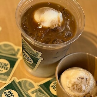 【ジョイフルタウン釧路】期間限定メニュー | コーヒー牛乳アイス&カフェオレフロート(カフェインレス)