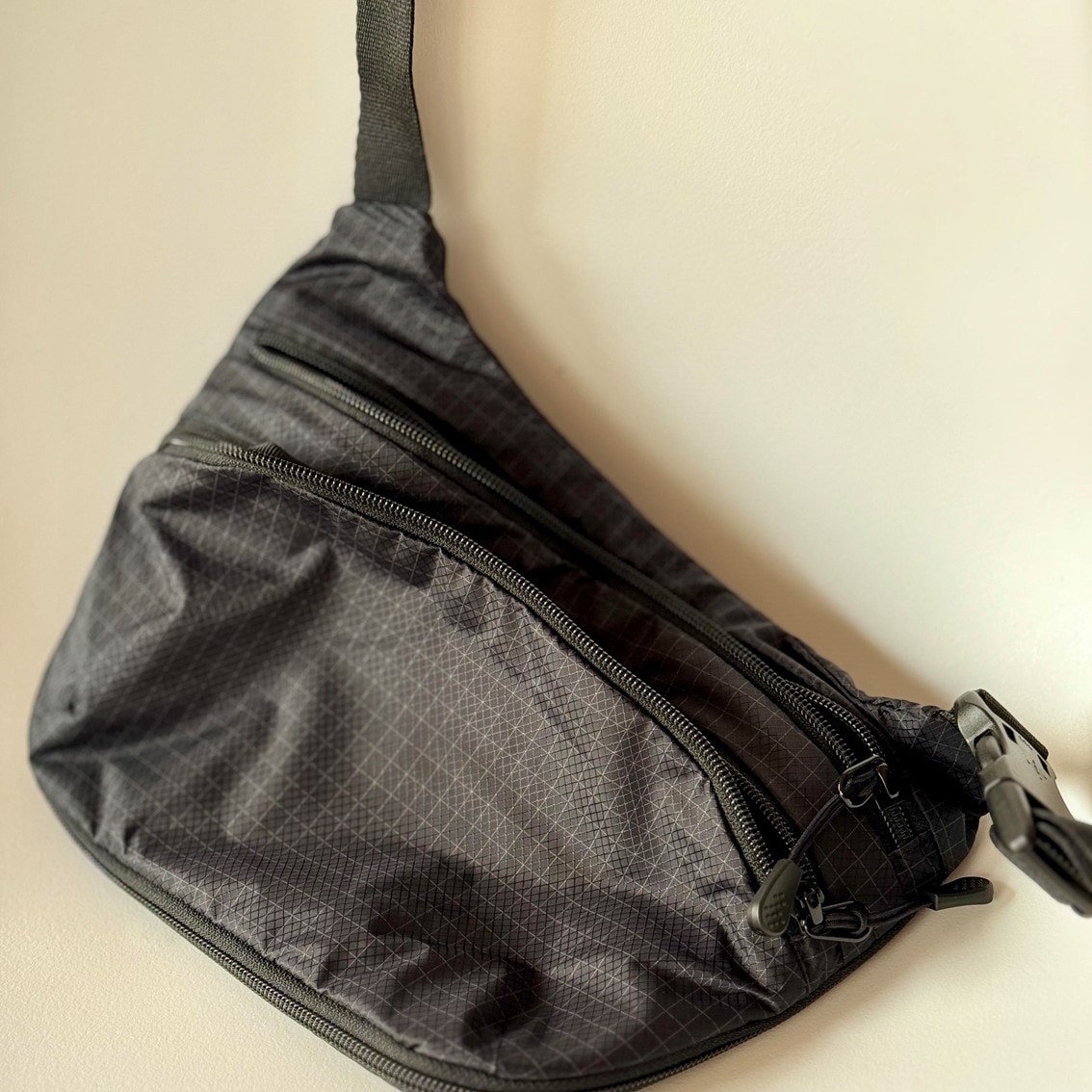 撥水　リップストップ　ミニショルダーバッグの写真です。