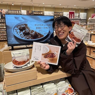 【かんらショッピングパーク】デミグラスソースの欧風ビーフカレーが新発売しました！