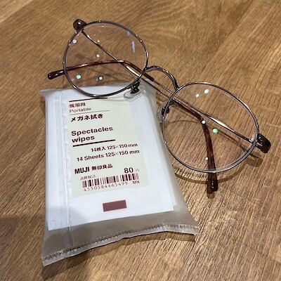 【無印良品500NAMBAなんなん】なんなんスタッフのリアルバイ|携帯用メガネ拭き