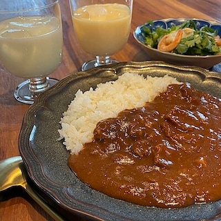 【コープさっぽろのっぽろ】当店人気商品のカレーと新商品ラッシーのご紹介