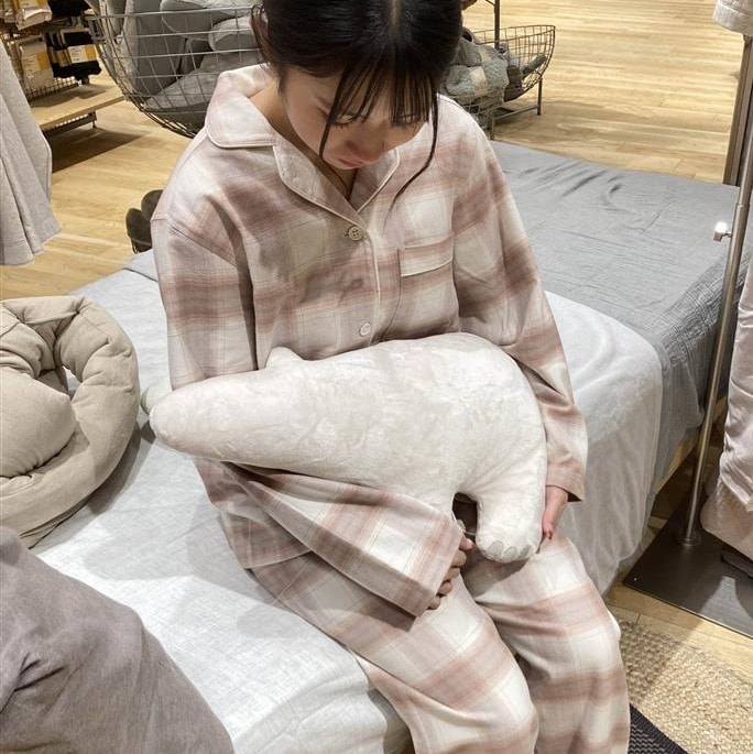 脇に縫い目のない　フランネル長袖パジャマ