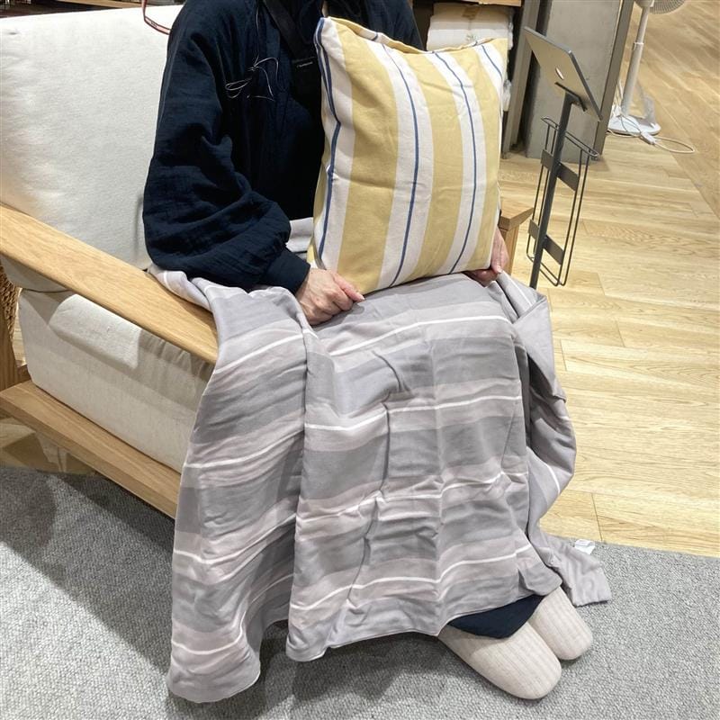 フランネル　ひざ掛け